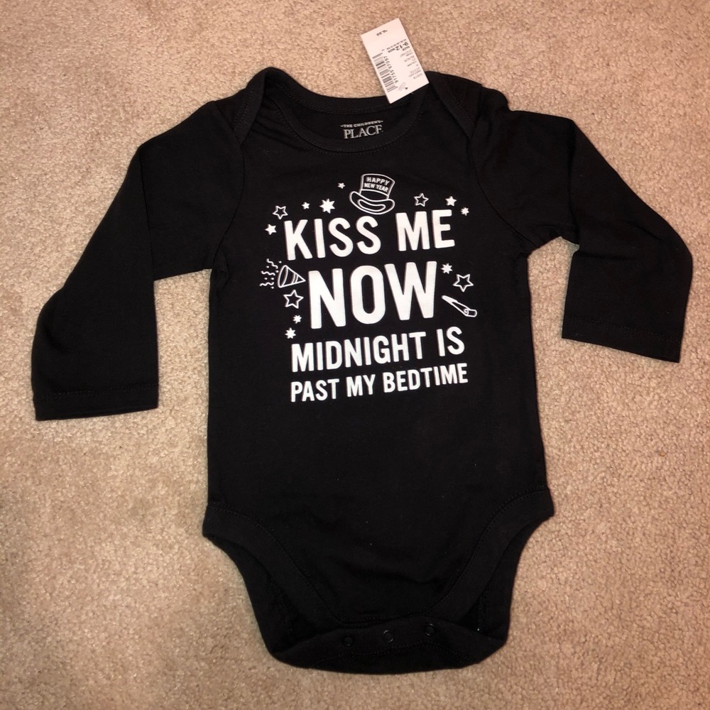 New Years onesie. Size 9-12 months. NWT!